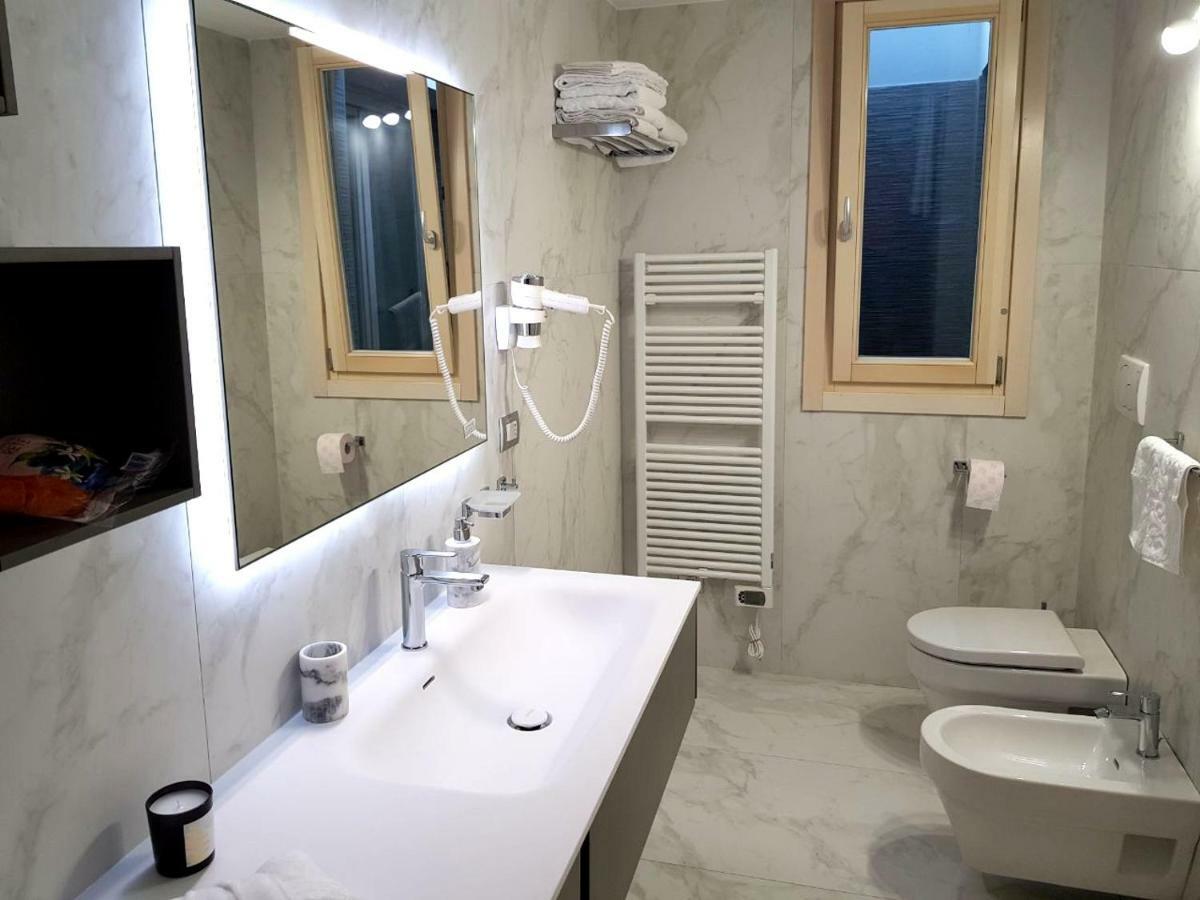 Deluxe Garda Apartment