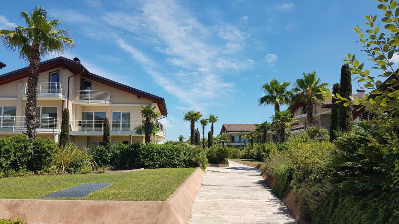 Blue Laguna Apartment *