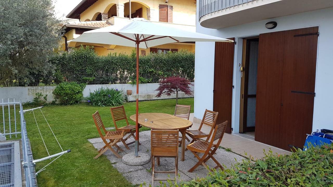 Villacolle Apartman *