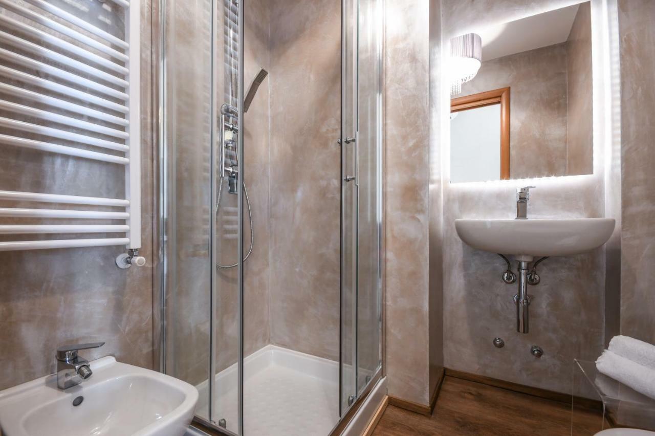 Luxury Pensiune Sirmione