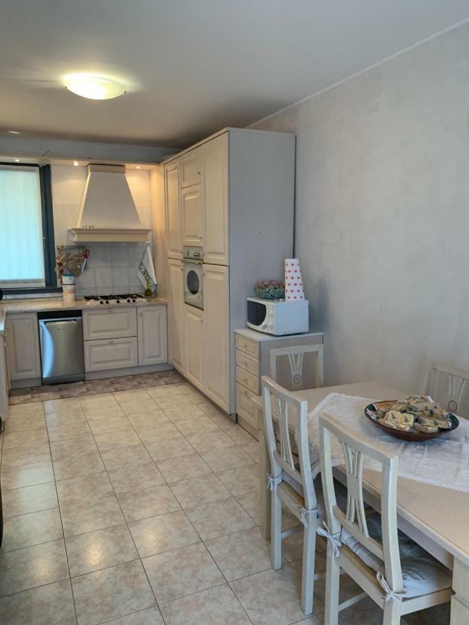 Icaro Apartment