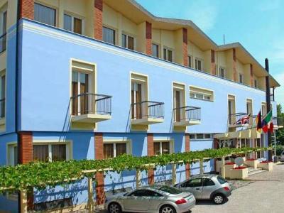 Suisse Hotel 3*