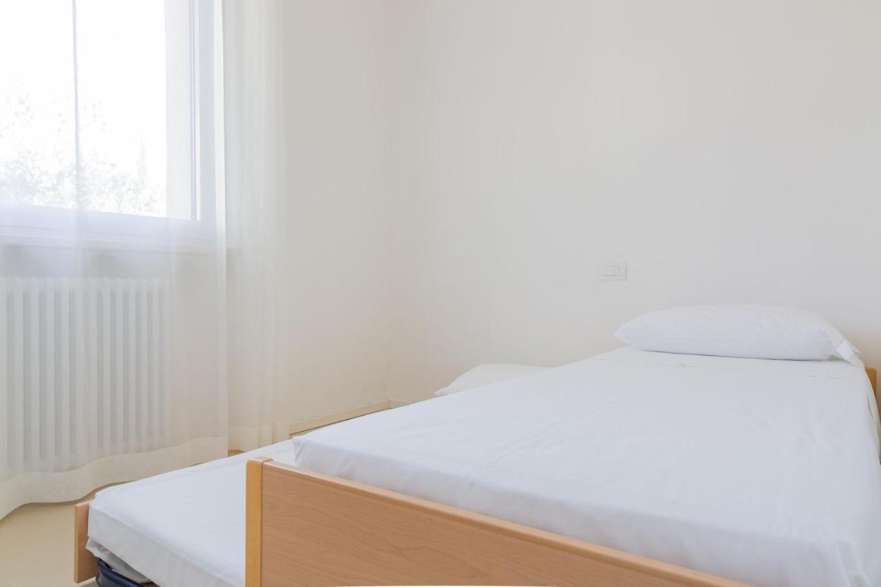 Apartment Baseventuno 1 Trilocale Piano Terra Sirmione