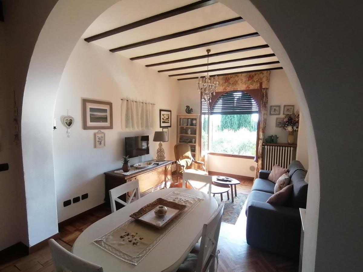 Huoneisto Villa Paradiso Apartment Sirmione