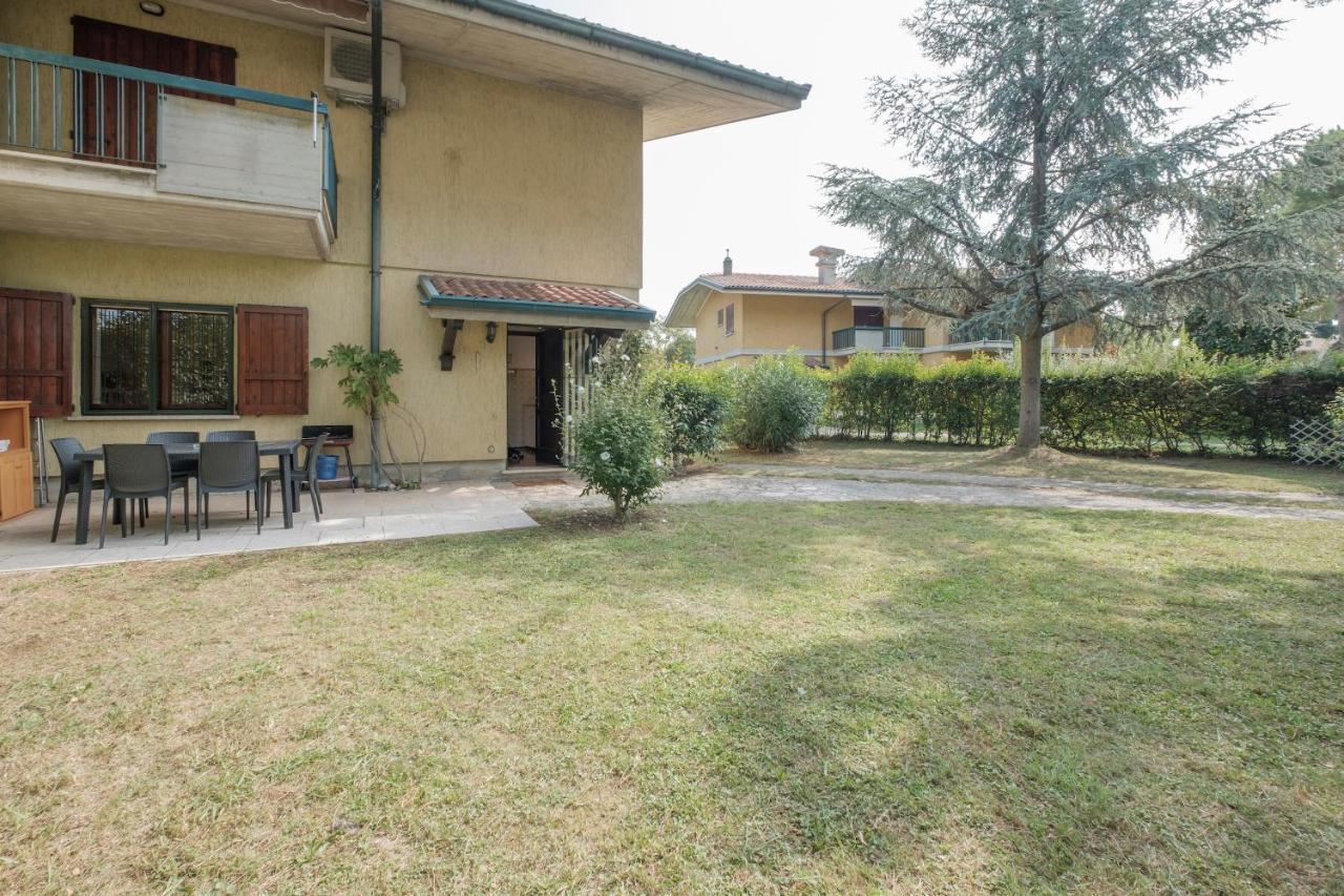 Ida - 2 Bedrooms With Private Garden Apartment *