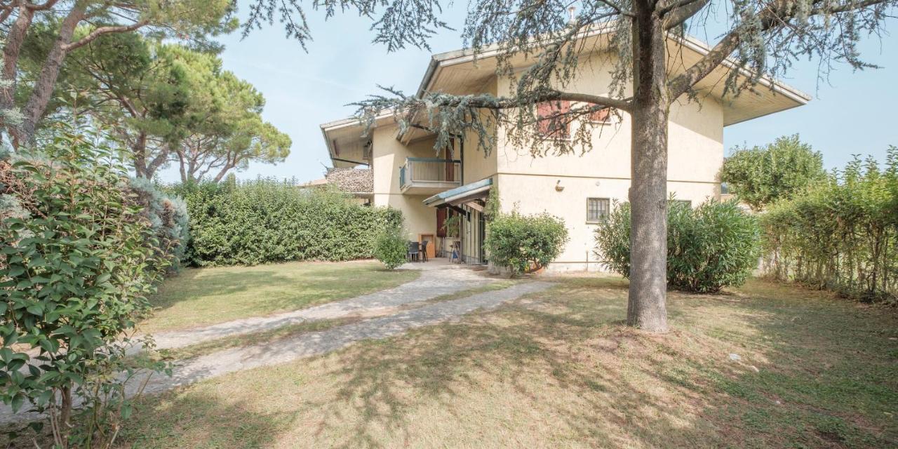 Apartment Ida - 2 Bedrooms With Private Garden Sirmione