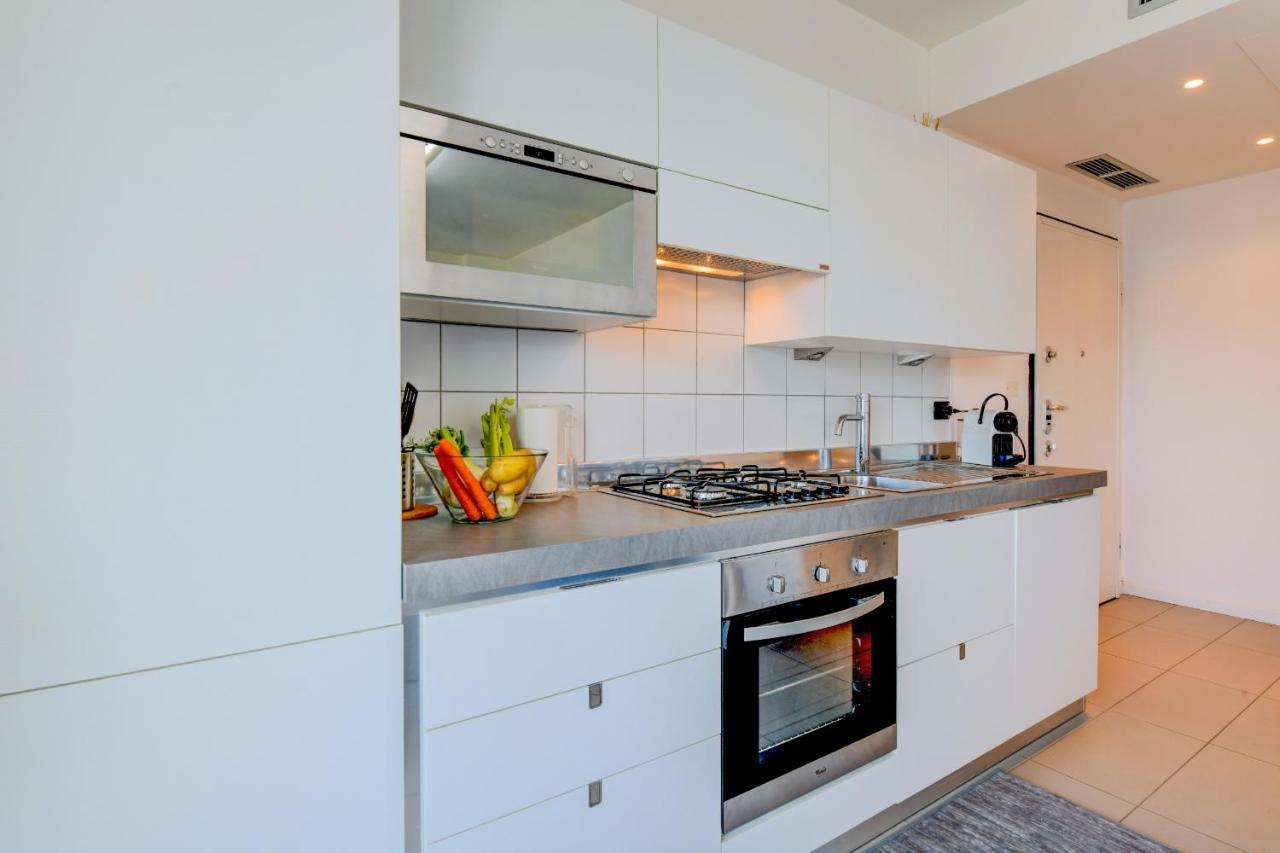 La Castellana Lake View Apartment *