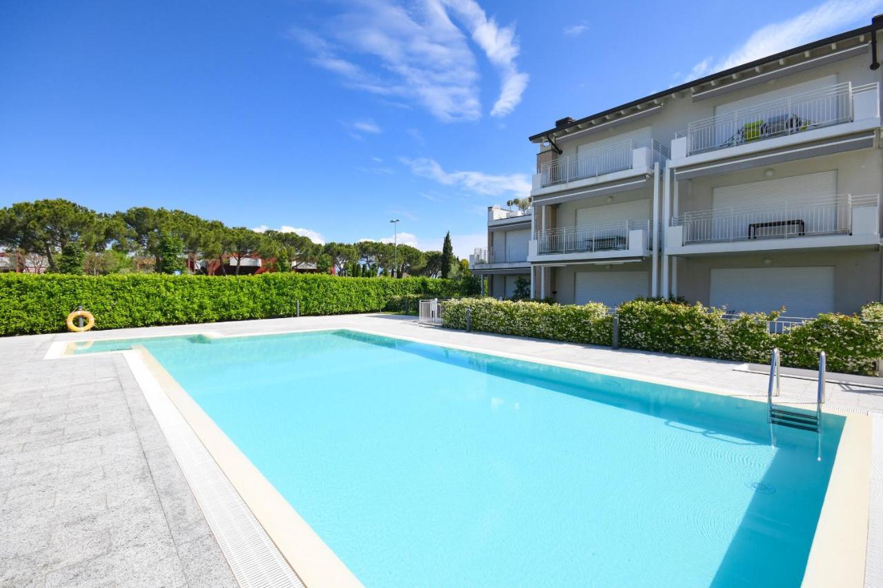 Apartment La Castellana Lake View