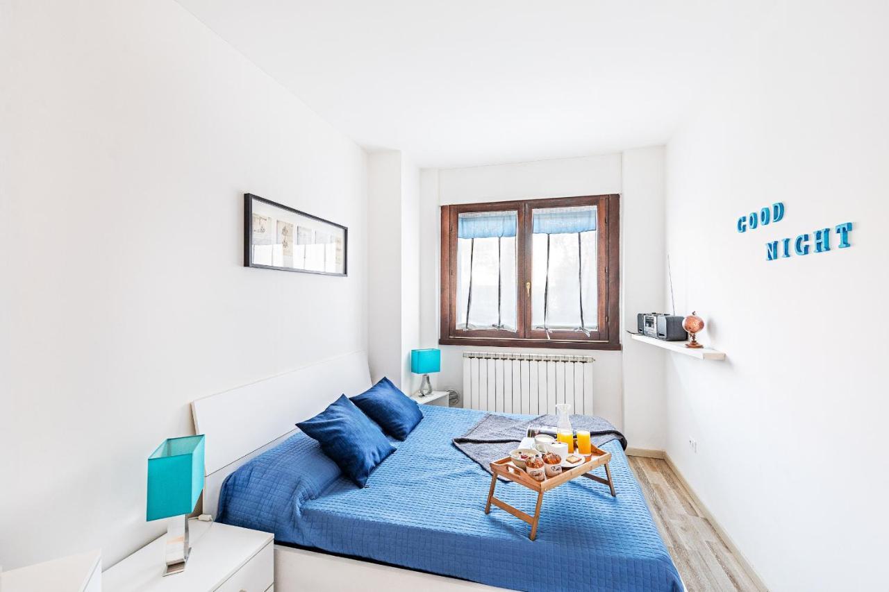 Artemisia Apartment *