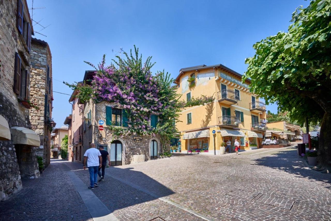 Apartment Porto Valentino Sirmione