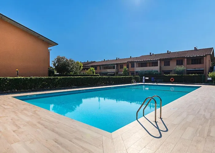 Artemisia 10 Apartment By Wonderful Italy