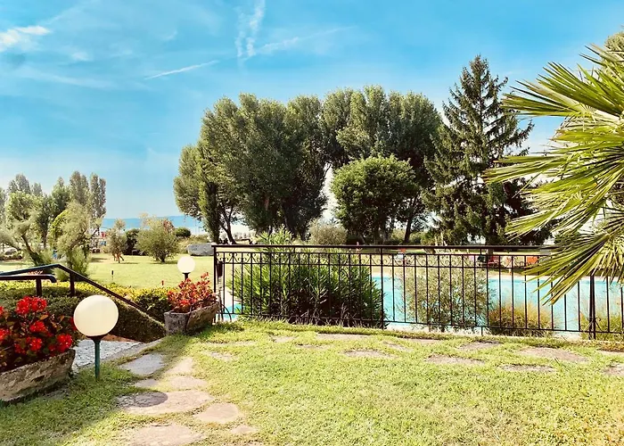 Angel Apt Sirmione
