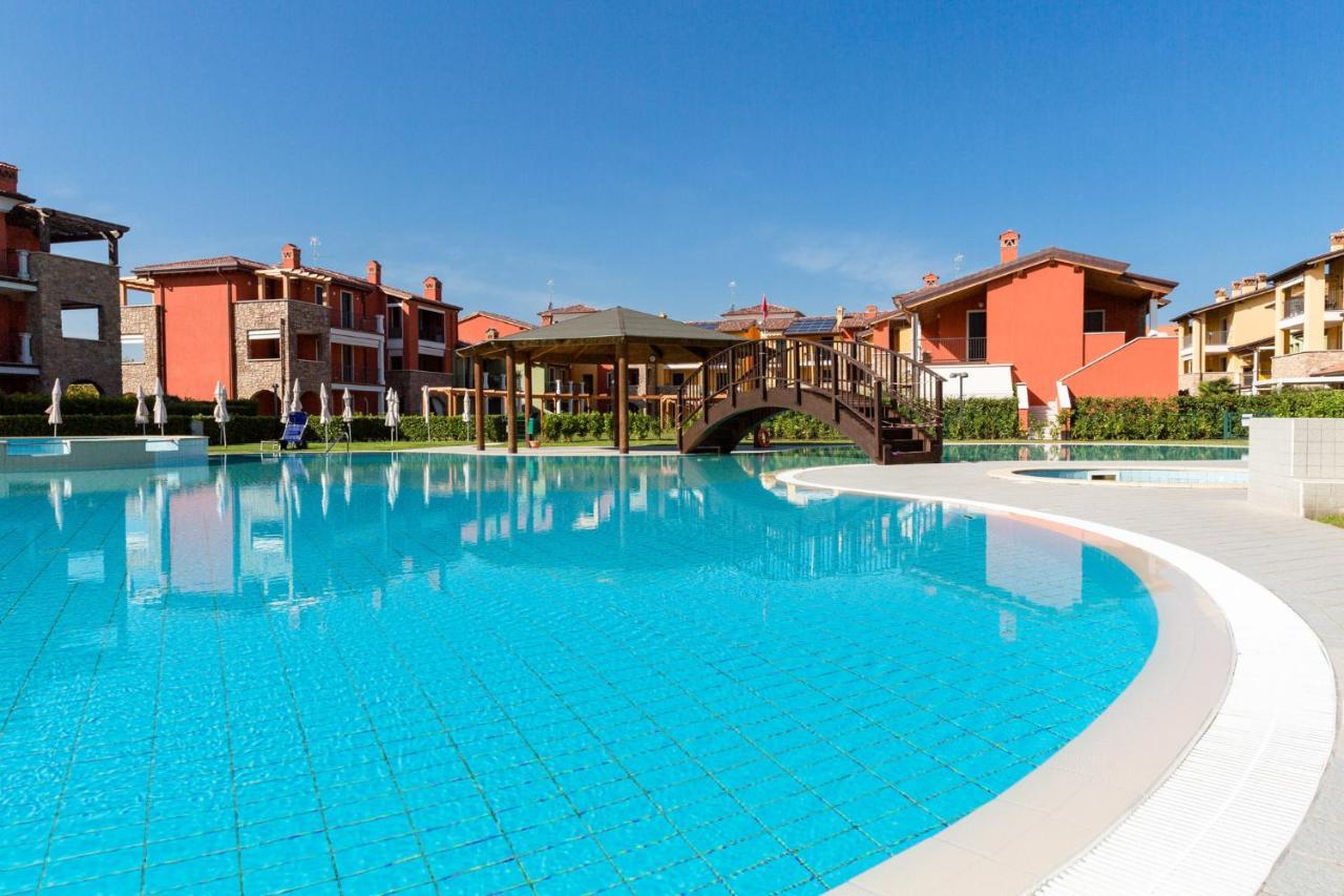 Corina Apartment