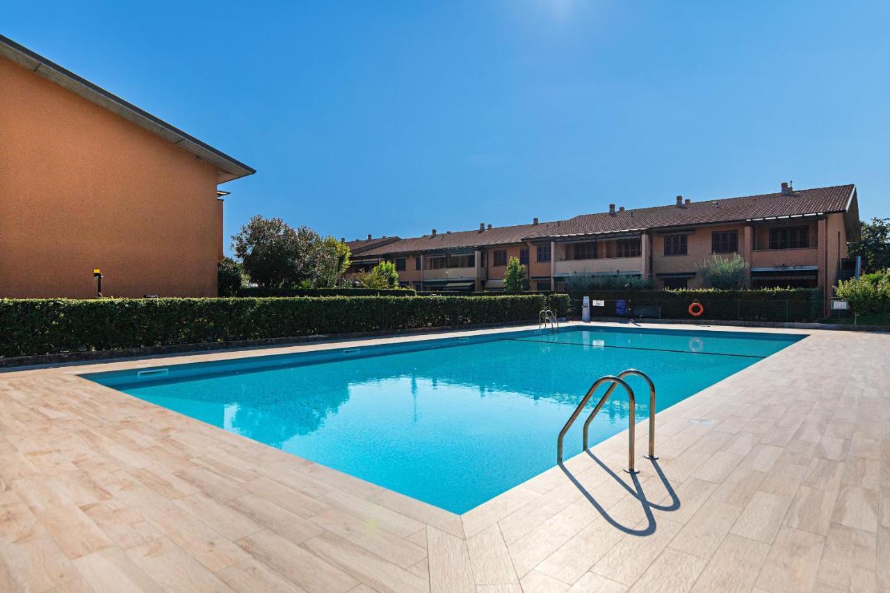 Artemisia 10 By Wonderful Italy