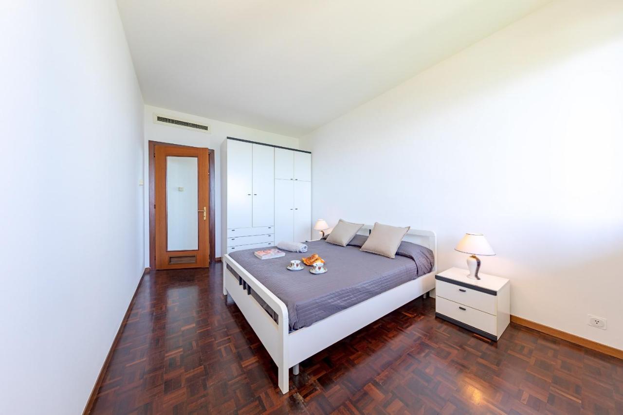 Apartment Ferrari 13 By Wonderful Italy Sirmione