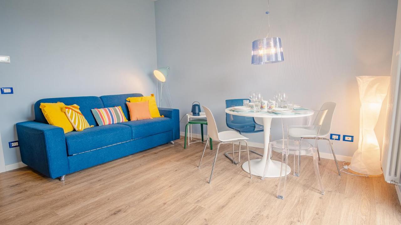 Blue - Italian Homing *