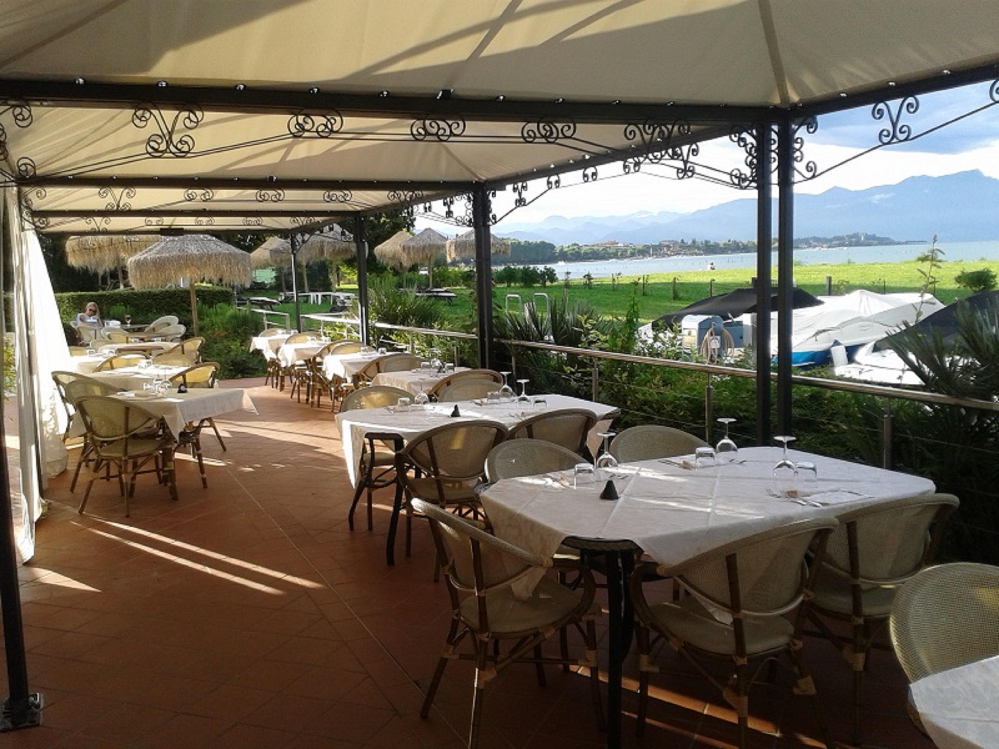 Yachting Mistral Sirmione