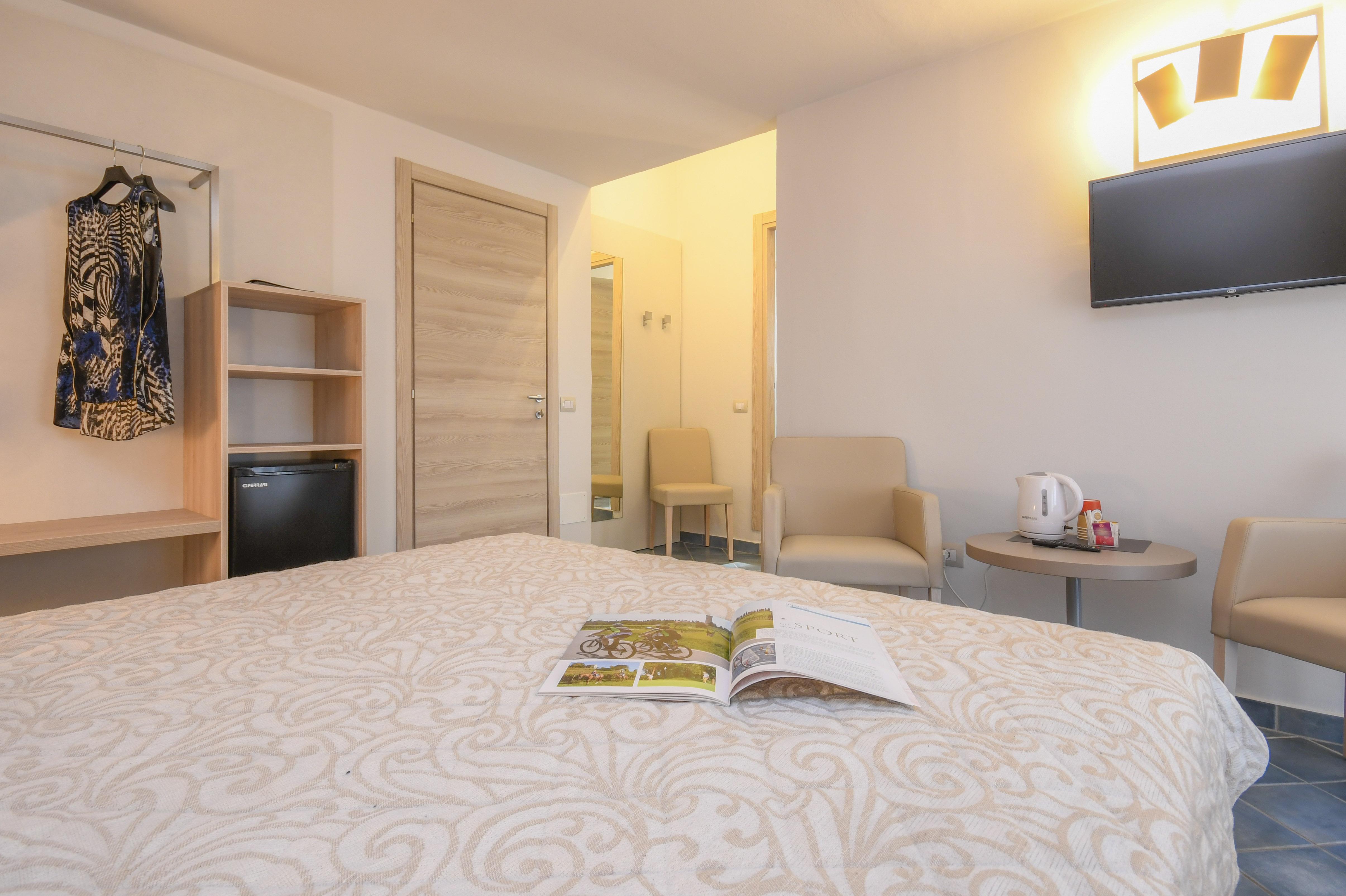 Riel Hotel