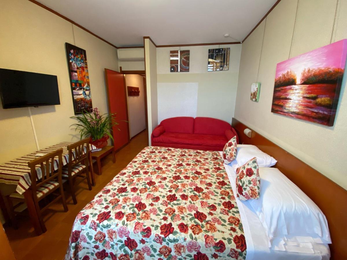 Hotel Grifone 2*