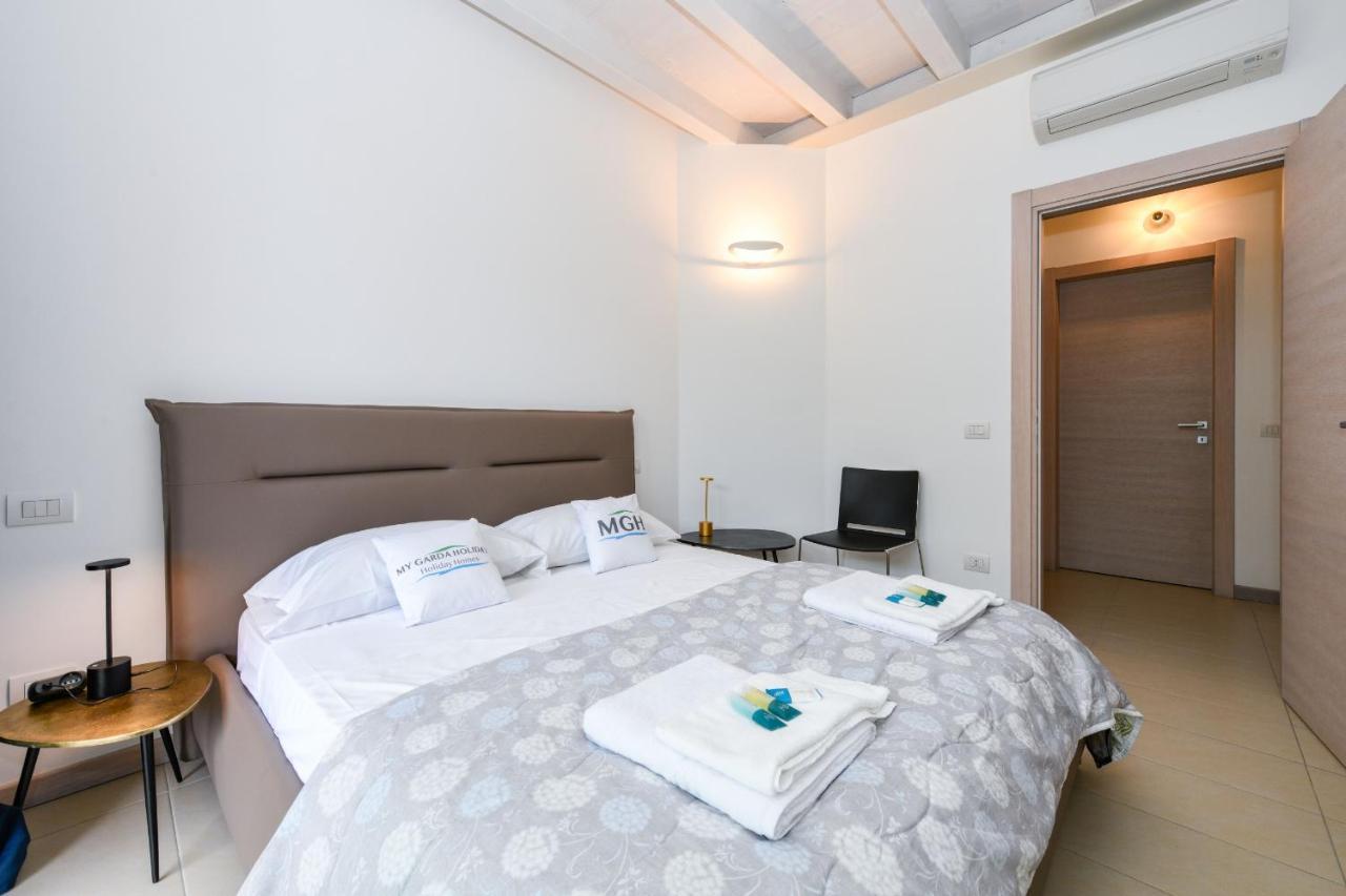 Caesar Luxury Apartment Sirmione