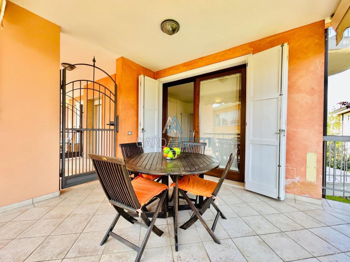 Lasirmioncina - A Soli 2 Minuti A Piedi Dal Lago Apartamento *