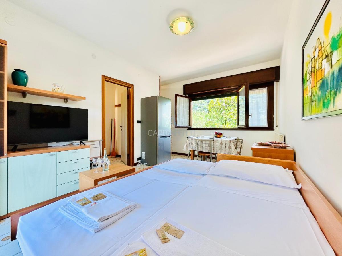 Scylla Apt - 100 Metri Dal Di Garda * Sirmione
