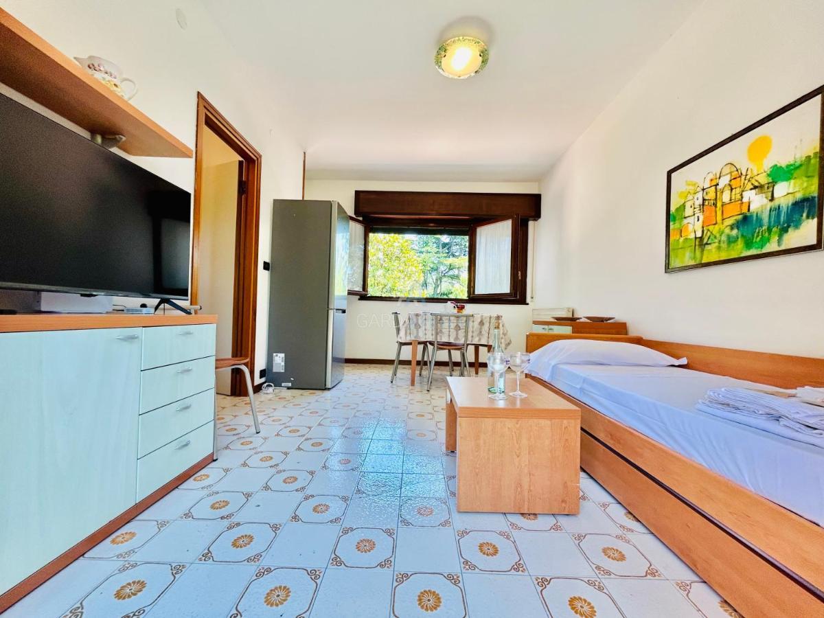 Scylla Apt - 100 Metri Dal Di Garda Sirmione
