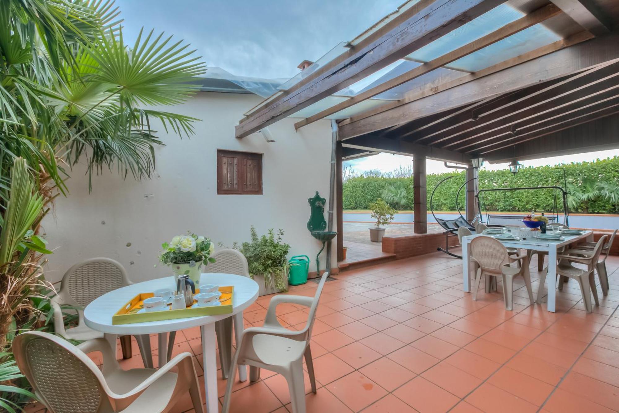 Oasi With Private Pool - Happy *