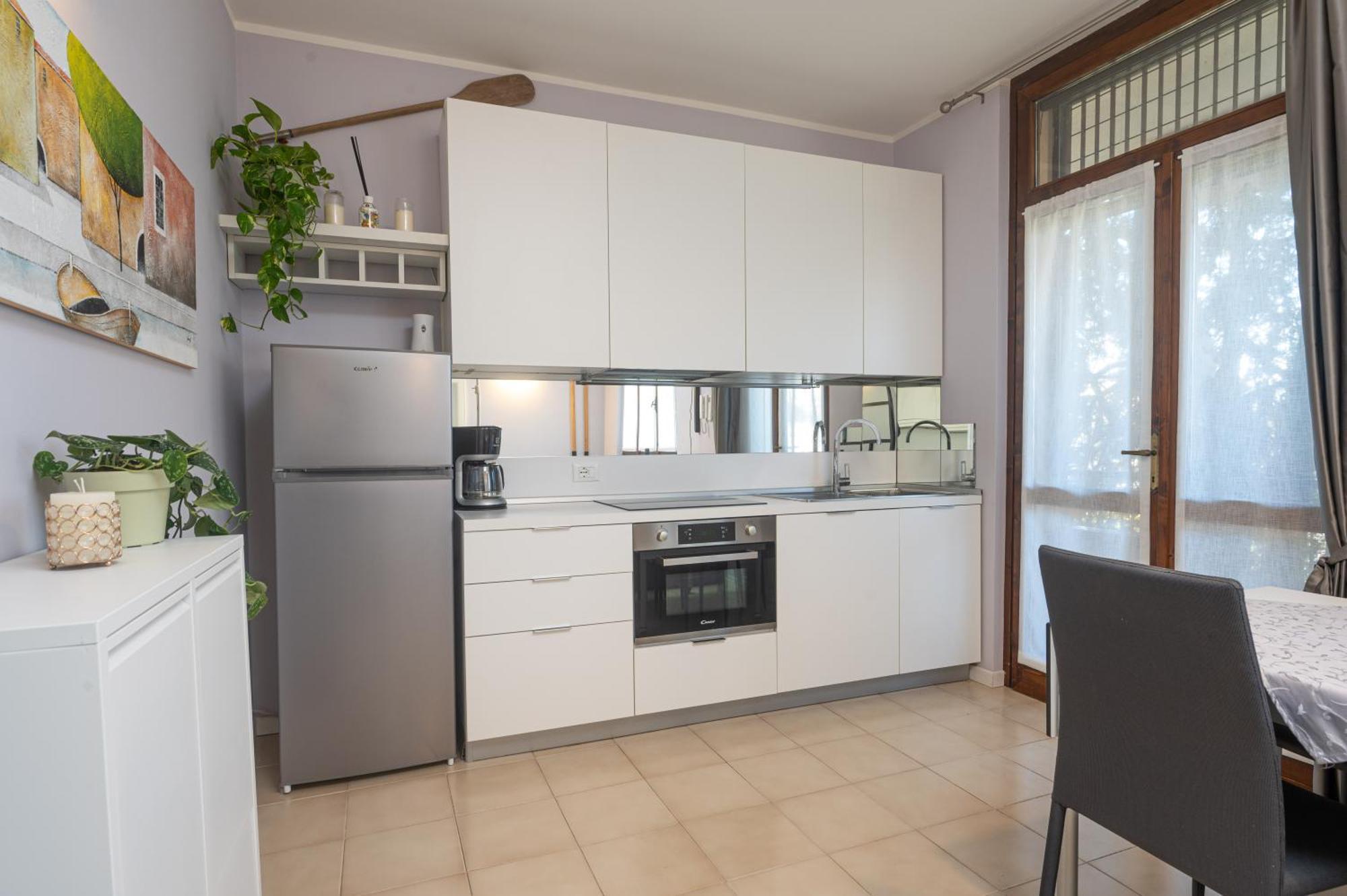 Casa Lugana 9 - Monolocale Con Piscina Fronte Sirmione
