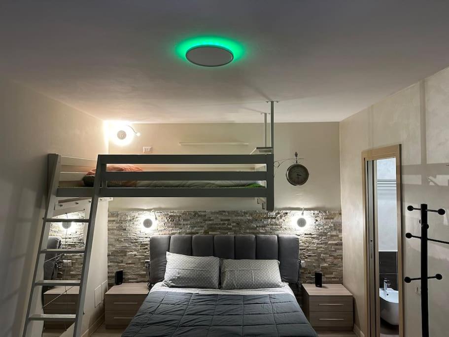Incantevole Location Fronte Apartment Sirmione