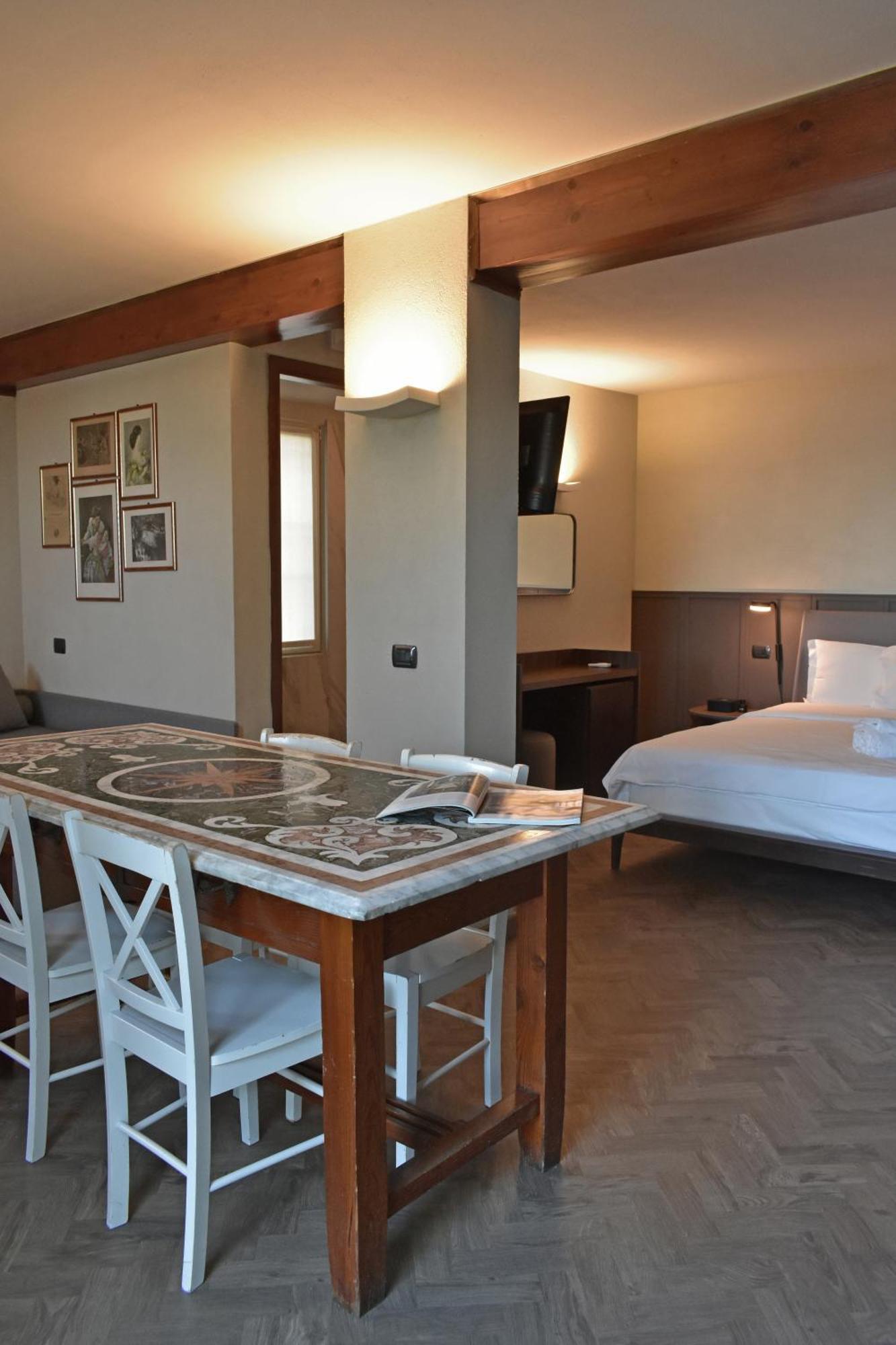 Pioppi Hotel Sirmione