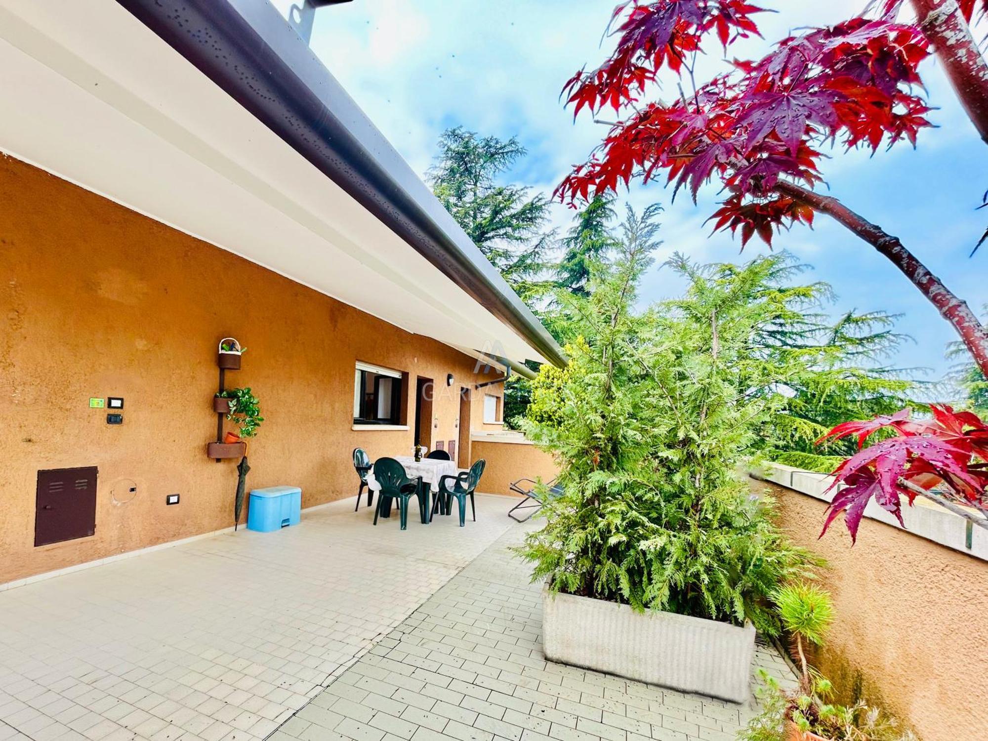 Apartment Crono Apt-200m Dal Di Garda Con Piscina Sirmione