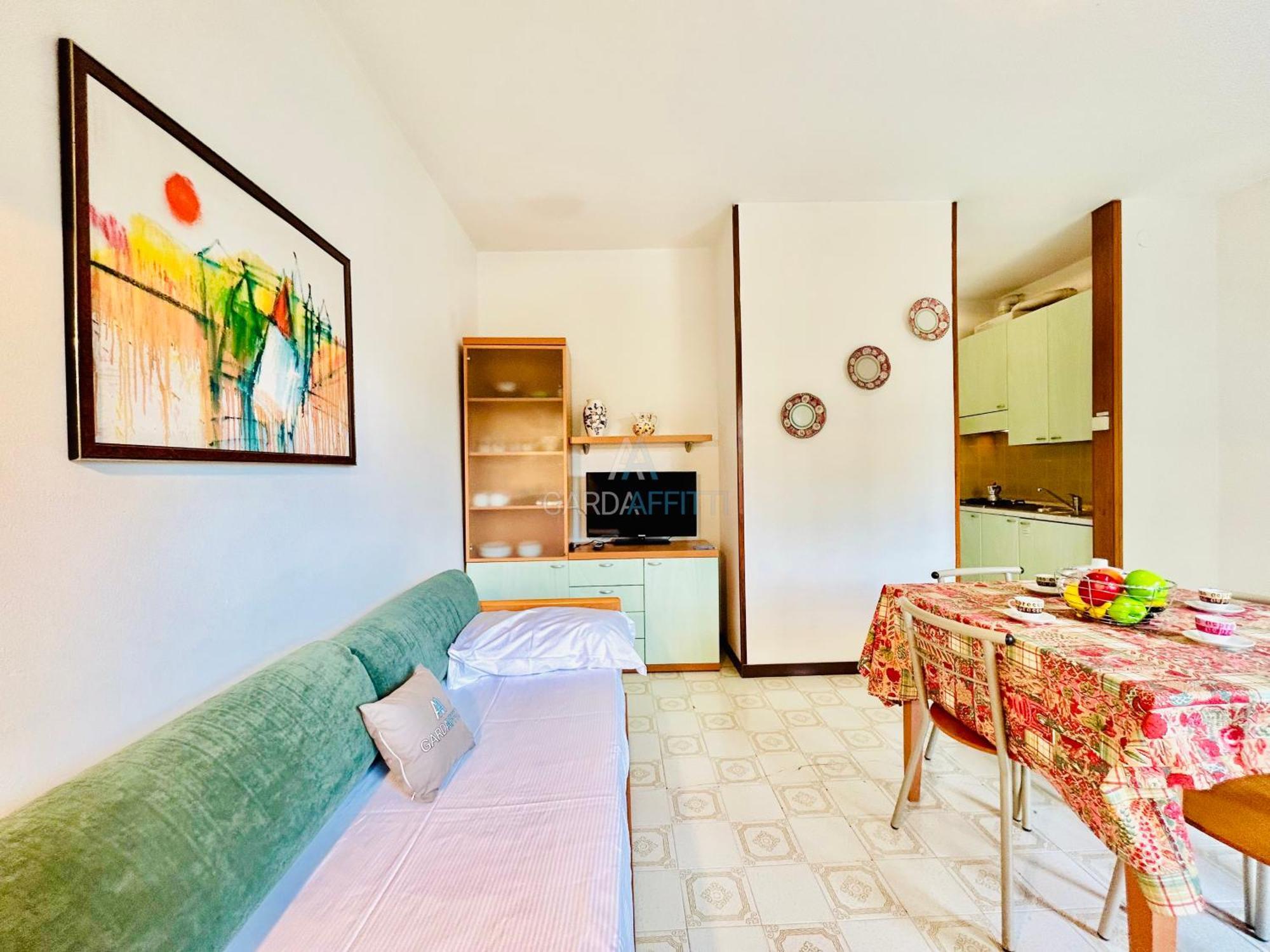 Crono Apt-200m Dal Di Garda Con Piscina * Sirmione