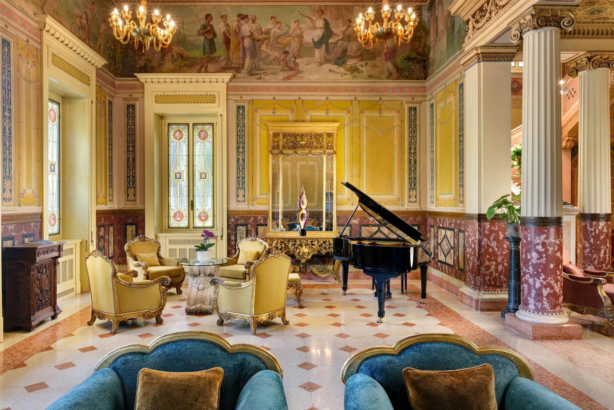 Cortine Palace Relais Chateaux Hotel