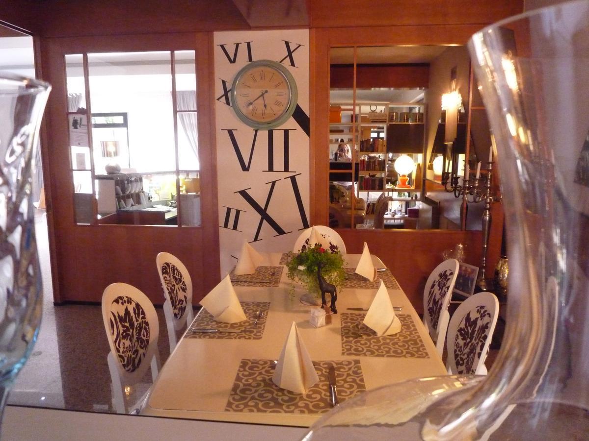 International Hotel 3*