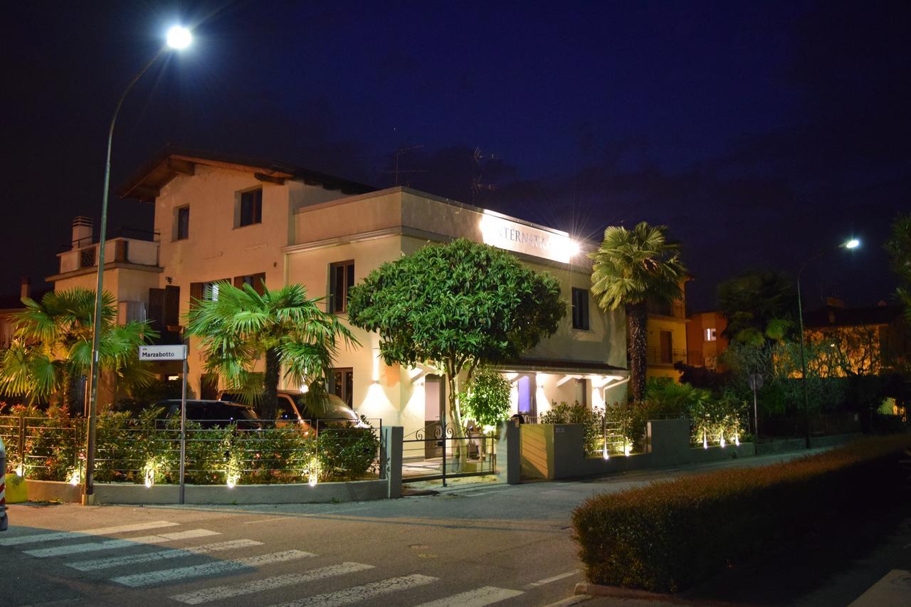 International Sirmione