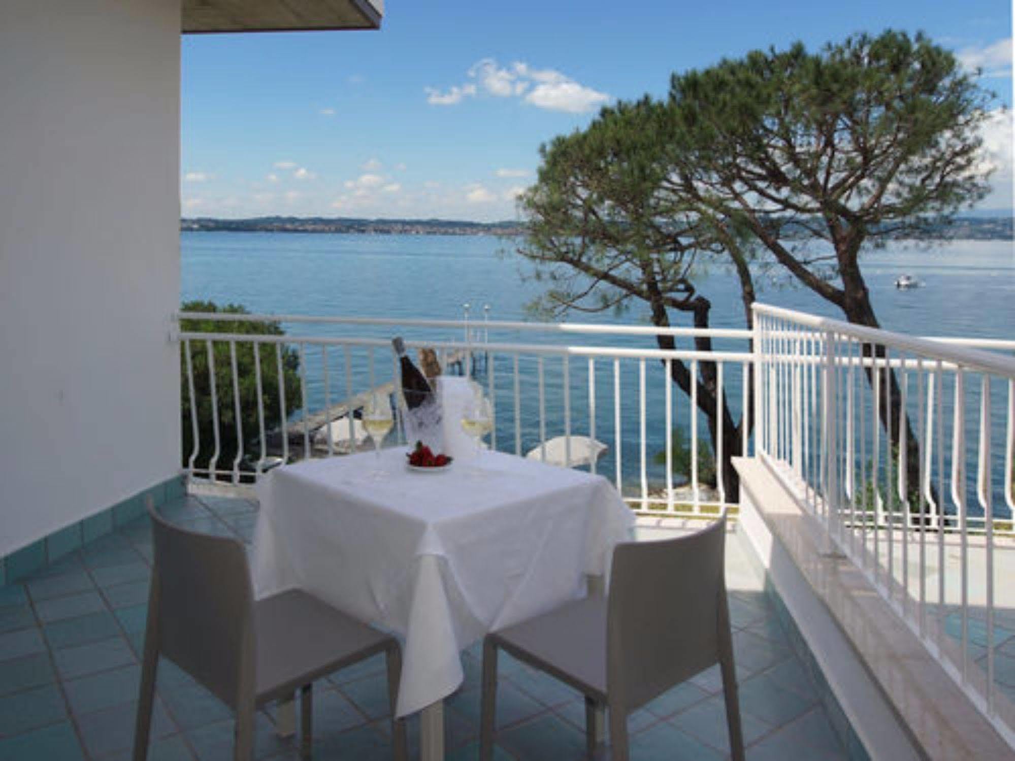 Saviola Hotel