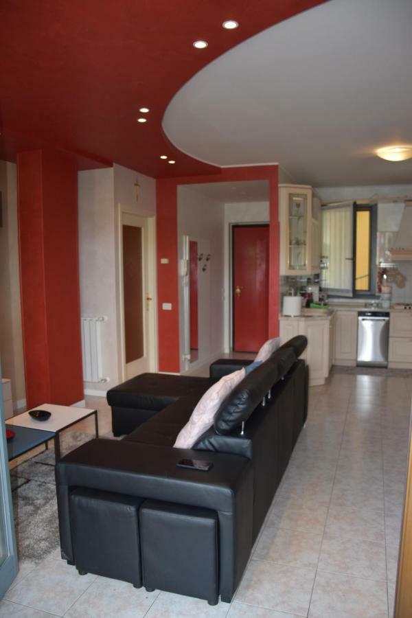 Icaro Apartment