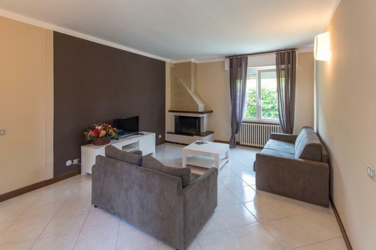 La Casa Rosa Apartment Sirmione