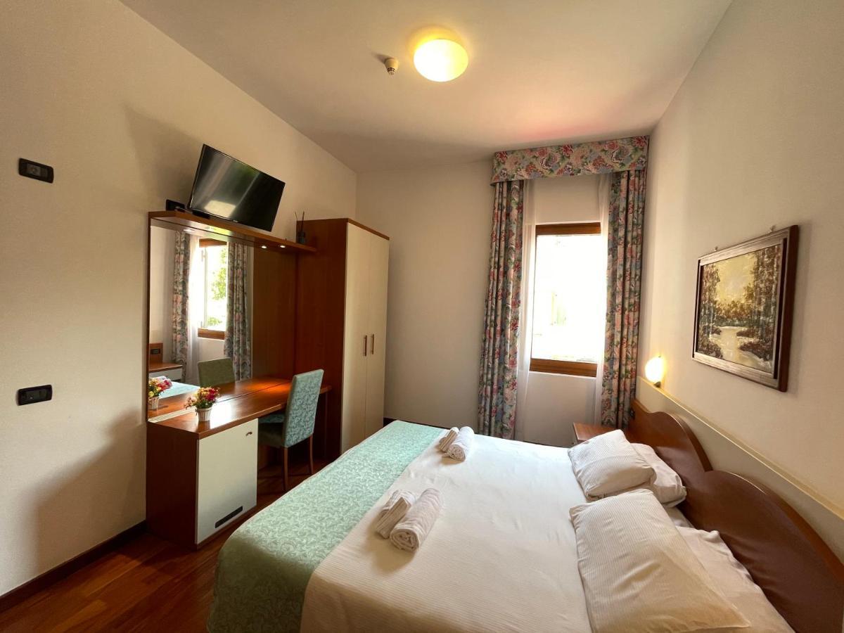 Meridiana 3*