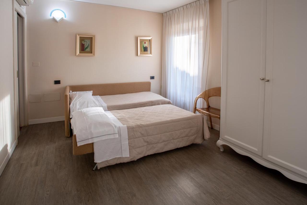 Hotel Degli Oleandri