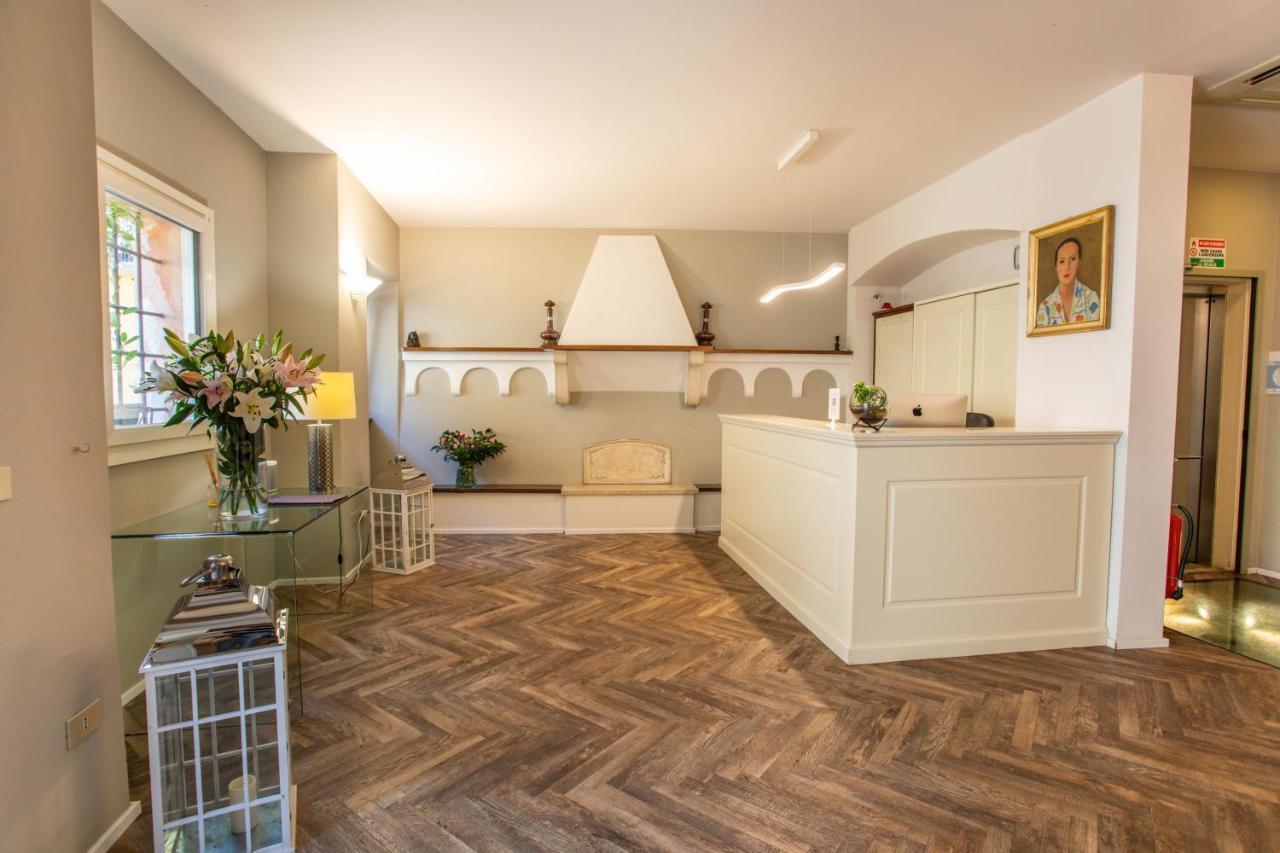 Degli Oleandri Hotel Sirmione