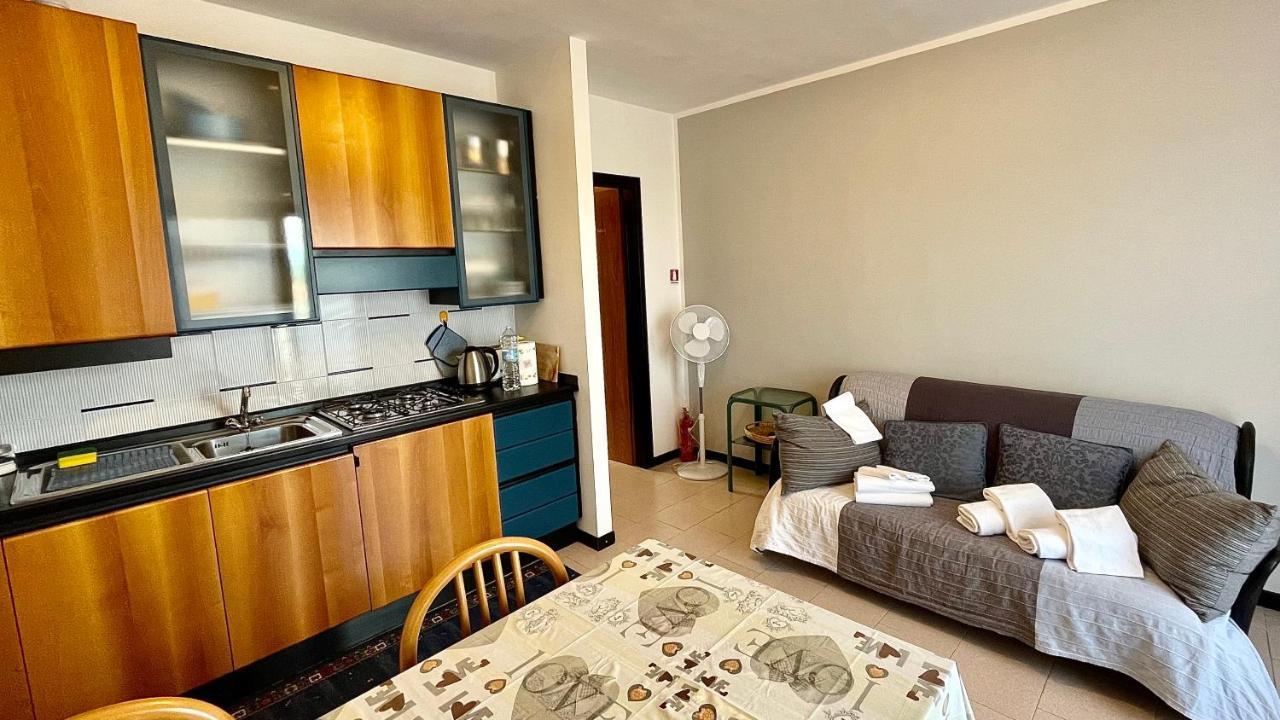Ginevra Apt *