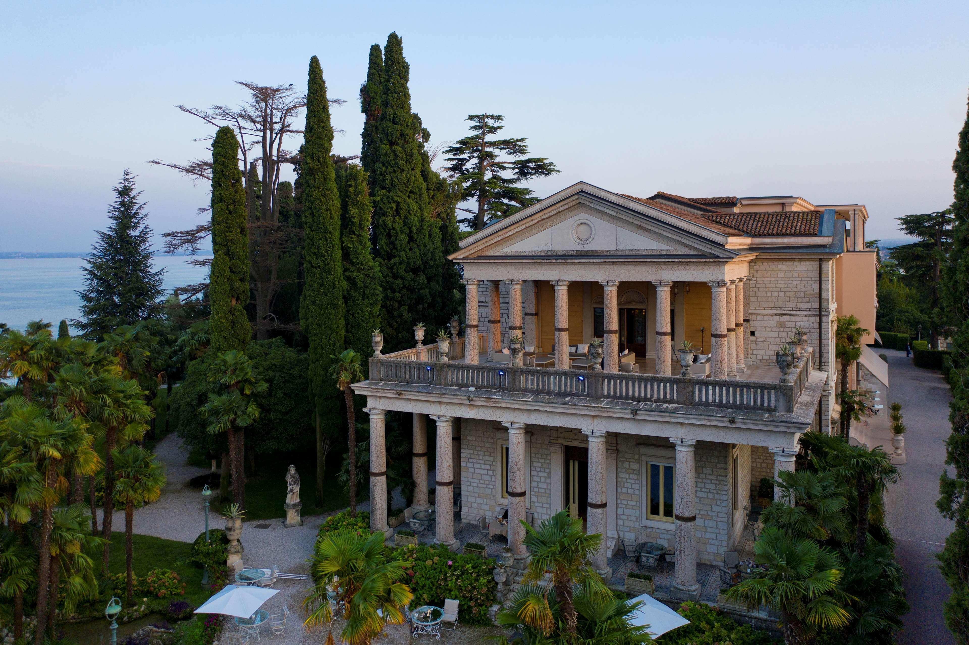 Cortine Palace Relais Chateaux Hotel Sirmione
