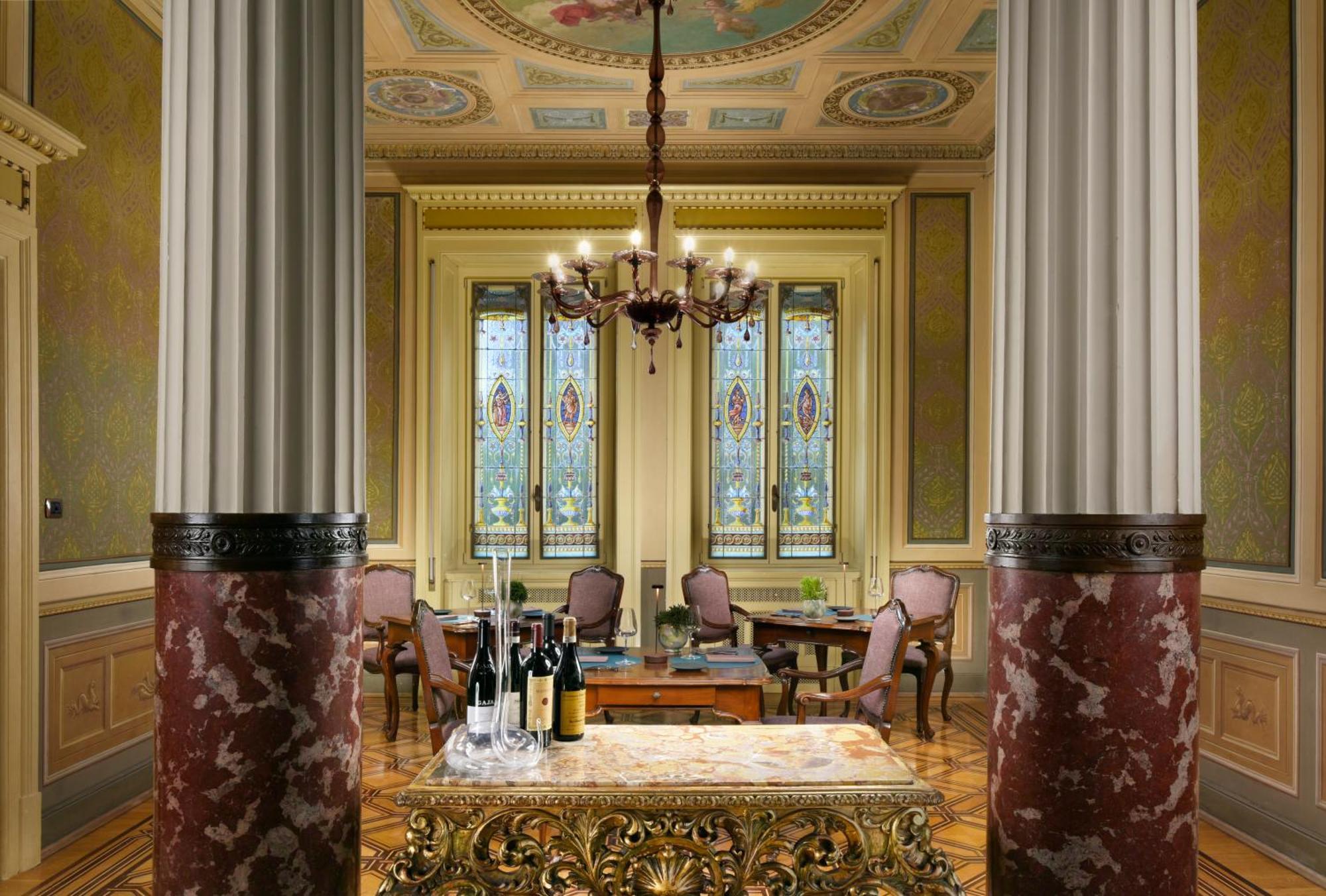 Cortine Palace Relais Chateaux Hotel