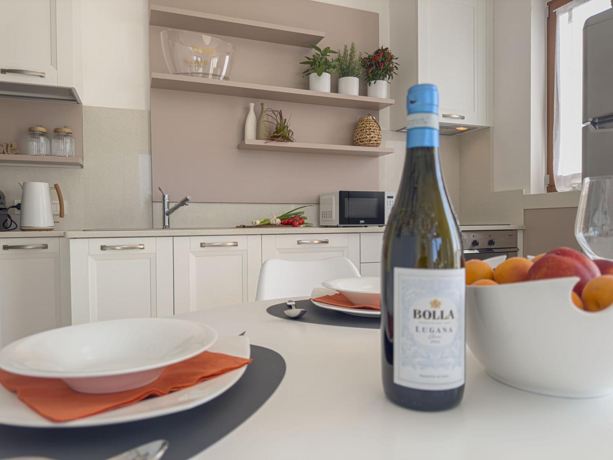 Apartment Bossanova Family - Your Glimpse Of The