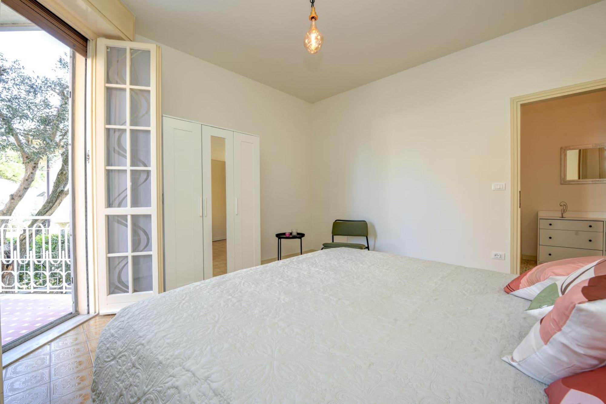 Garda Retreat - And Every Service A 50mt