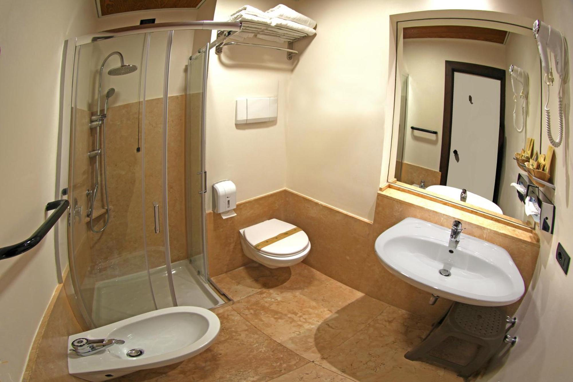 La Pauel Hotel