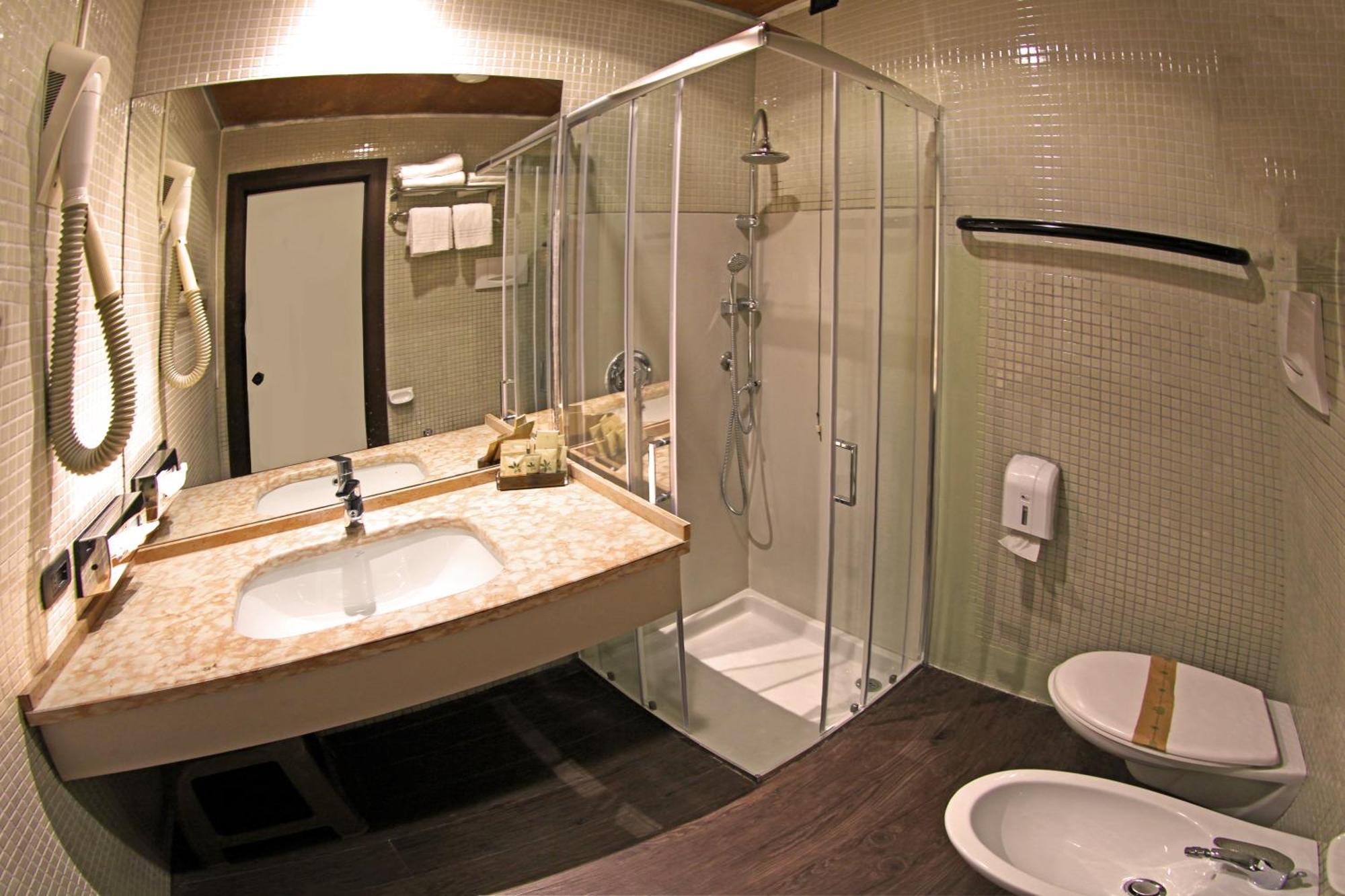 La Pauel 3* Sirmione