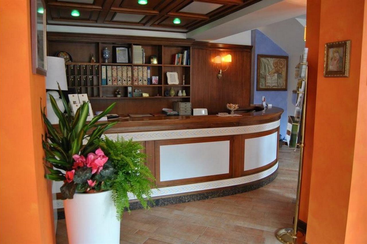 Meridiana Hotel 3*